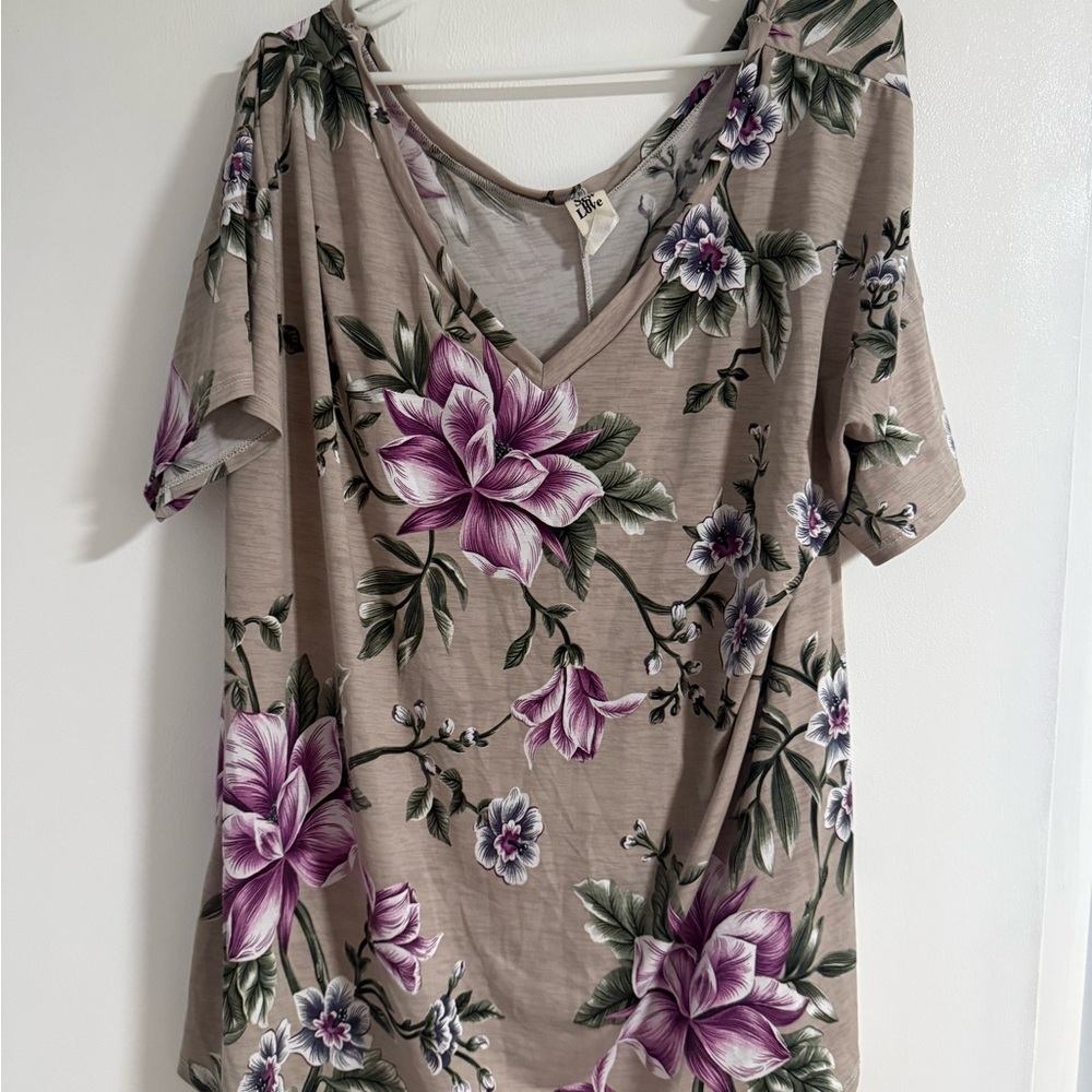 Sew In Love Purple Floral V-Neck Top